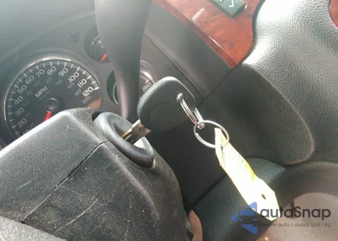 2011 Chevrolet Tahoe Lt z USA, uszkodzony, nr VIN 1GNSCBE01BR146546